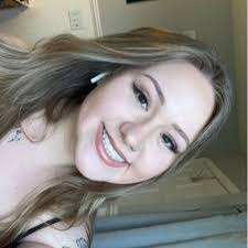 Heidi Garman's Instagram, Twitter & Facebook