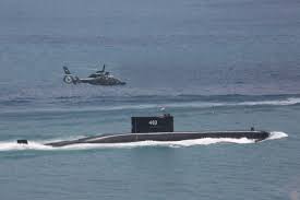 Ukuran kapal selam kri pasopati 401 yang ada di monumen kapal selam surabaya memiliki ukuran panjang 76,6 meter, lebar 6,30 meter dan juga dilengkapi dengan gas uap torpedo berjumlah 12 buah. Kerjasama Antar Unit Tugas Kogaslagab Usir Kapal Selam Asing Masuki Teritorial Nkri Website Tentara Nasional Indonesia