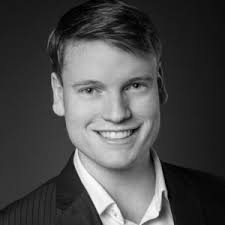 Astrid Adam: Finanzberaterin in Itzehoe