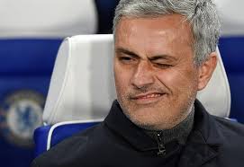 Mourinho oficializa su firma con el Manchester United