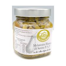 Sono l'ideale per un antipasto, un contorno, un aperitivo un'altra variante gustosa da preparare sono le melanzane sott'aceto. Melanzana Bianca Di Senise Sottolio