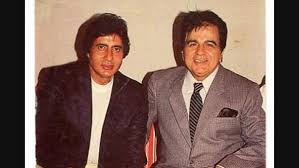 Watch this video to see the heartwarming photos shared by dilip kumar's wife saira banu. Dilip Kumar Birthday Special From Srk To Dharmendra Every Bollywood Star Is A Fan Of The Thespian Filmibeat