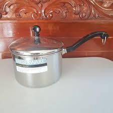 It looks like something form the early 1900's. Farberware Classic Series Stainless Steel Saucepan 3 Quart Furniture Home Living Kitchenware Tableware Cookware Accessories On Carousell