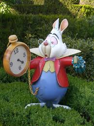 Images Gratuites : herbe, l'horloge, des loisirs, minute, Disney, Alice au  pays des merveilles, se dépêcher, lapin de Pâques, Disneyland, gonflable,  heures, à temps, gestion du temps, jouet en peluche, Rabits et