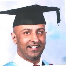 I often get asked if I actually go to school 🤣🤣🤣 I definitely do and I'm  very proud to have received an award for my hard work and excellent  attitude today 🏆 |