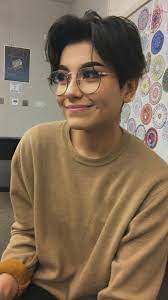 To the many, androgynous haircuts are controversial. Best 25 Tomboy Hairstyles Ideas On Pinterest Androgynous Tomboyhairstyles Best 25 Tomboy Hairstyles I Girls Short Haircuts Tomboy Hairstyles Short Hair Styles