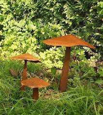 3er Rost Pilze Sehr Schone Gartendeko Trend 2017 Trio Gross Garten Deko Metall Gartenkunst Metall Gartenskulpturen
