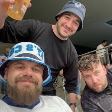 Dan Gillett's Instagram, Twitter & Facebook