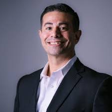 Danny Bloomfield's Instagram, Twitter & Facebook