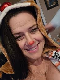 Robyn Mckinney's Instagram, Twitter & Facebook