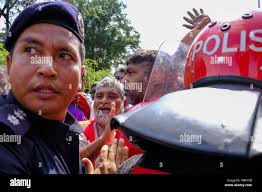 Arul hi-res stock photography and images