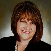 Michelle Mumm's Instagram, Twitter & Facebook