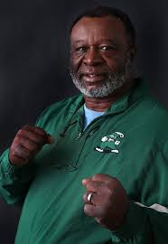 Longtime cop, coach to receive boxing honor