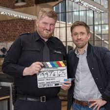 Der ndr überträgt die trauerfeier live. Grossstadtrevier Umbruch Bei Ard Serie Fans Mussen Nun Tapfer Sein Film Tv Serien