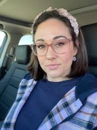 Candice Barton's Instagram, Twitter & Facebook