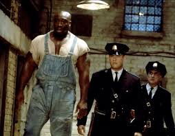 Todo un hito en la aclamada trayectoria del maestro indiscutible de la narrativa de terror contemporánea, la milla verde fue llevada al cine con gran éxito en una película del mismo nombre. Resena De The Green Mile 1999 De Frank Darabont