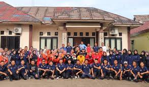 Tingkatkan Kekompakan, Pegawai Imigrasi dan Kecamatan Serang Senam Pagi  Bersama - radarbanten.co.id