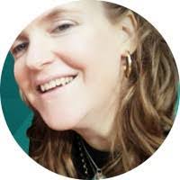 Adrienne Dill's Instagram, Twitter & Facebook