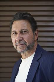 Miguel Habud: un debut junto a David Carradine, su rol en la guerra de  Malvinas y el amor que lo convirtió en padre de mellizos