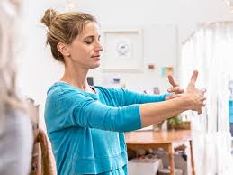 Use a pillow to keep your head and shoulders aligned, and try to sleep on your back if sleeping. Breast Cancer How To Treat Arm Shoulder Pain