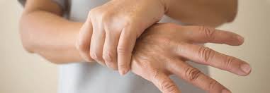 Apr 15, 2021 · essential tremor is the most common movement disorder, and around 10 million people in the united states experience it. Essenzieller Tremor Die Zitterpartie Hat Ein Ende Medical Tribune