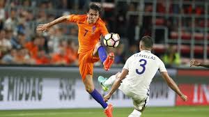 In de oefenwedstrijd tegen roemenië gaf de. Berghuis Meldt Zich Af Bij Oranje Rijnmond