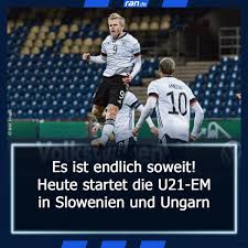 Deutschland trifft heute abend im halbfinale auf die niederlande. Ran Heute Startet Endlich Die Vorrunde Der U21 Europameisterschaft Wir Haben Richtig Bock Und Ihr Das Erste Spiel Der Dfb Junioren Seht Ihr Heute Abend Ab 20 15 Uhr Live Und Exklusiv Auf