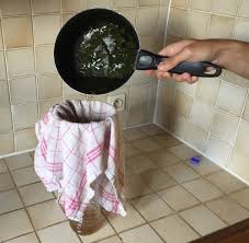Comment Faire De La Lessive Au Lierre Gratuit Naturel Deconsommateur Lessive Nettoyage De La Maison Nettoyage De Printemps