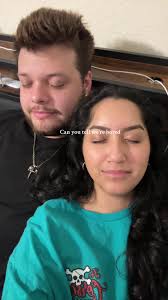 @Jadon and Kara i saw them do it so we had to try it 😂😂 we suck #fyp  #viral #trend #trending #couples #boyfriend #eyes #blink #game #latenight