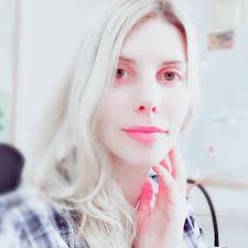 Renee Isler's Instagram, Twitter & Facebook