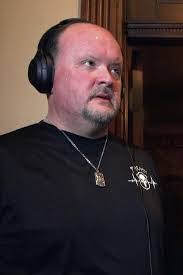 Tracy Dean's Instagram, Twitter & Facebook