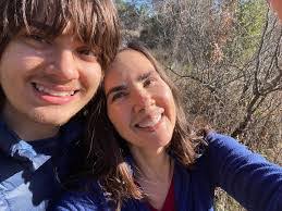 Kristen Neff's Instagram, Twitter & Facebook