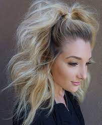 Never Has Messy Half Up Hair Looked So Lovely Special Maybe Even Elegant It S Certainly A Twi Elegant Ponytail Medium Length Hair Styles Medium Hair Styles