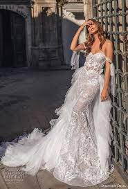 Wir blicken schon auf bald 20 jahre #markterfahrung und haben ständig rund #1000brautkleider am lager. Wedding Inspirasi Tumblr Fit And Flare Wedding Dress Wedding Dresses Ball Gowns Wedding