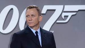 8 kostenlose filme mit daniel james. Daniel Craig Bleibt James Bond Kultur Sz De