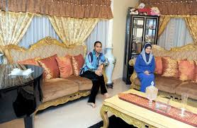 Bagi saya, konsep (gaya) hiasan dalaman setiap rumah itu sebenarnya mencerminkan personaliti kita. Gambar Ruang Tamu Rumah Banglo Desainrumahid Com