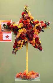 Hello From Holland And Iftf Birthday Flowers Arrangements Flower Wreath Funeral Floral Christmas Tree