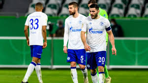 Kariyer sayfasında wout weghorst isimli futbolcunun sezon bazında takımının yer almış olduğu turnuvalardaki maç, gol, asist, sarı kart, kırmızı kart, oyuna girme, oyundan alınma, ilk onbirde. Vfl Wolfsburg Fc Schalke 04 Weghorst Schiesst Wolfe Ins Viertelfinale S04 Scheidet Aus Eurosport