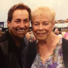 Connie Siders (@1englishfan)