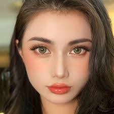 Echo Green's Instagram, Twitter & Facebook