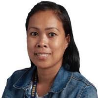 Lisa Critzer's Instagram, Twitter & Facebook