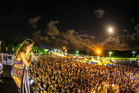 Micareta agita mais um fim de semana na ilha