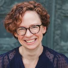 Lauren Burdette's Instagram, Twitter & Facebook