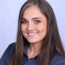 This is a hydraulic boat lift. (Follow Cheddar Inc. for more.)