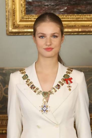Spain Celebrates Princess Leonor's 18th Birthday - Queen Letizia Style