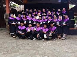 Adapun pelajaran yang diberikan disesuaikan dengan jurusan smk yang diambil. Boneka Wisuda Terimakasih Orderannya Smk Ekonomika Depok Facebook