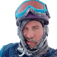 Hi, I know you need photo ID for Auswitchz