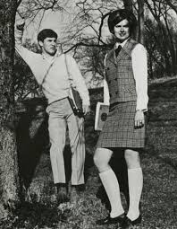 1960s fashion: Clothing styles and trends in photos