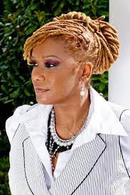 Mid Length Haircuts For Round Faces Best 2015 Mid Length Haircuts Diy Hair Styles Update Natural Hair Styles For Black Women Locs Hairstyles Hair Styles