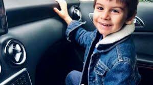 A quasi 48 ore dalla sparizione ancora nessuna traccia di ruben scott , un bambino australiano di appena due anni. Bimbo Di Quattro Anni Ucciso Dal Cancello Si Indaga Sugli Installatori